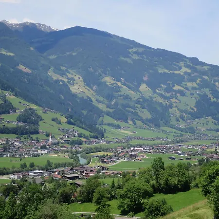 Montec-1 By Interhome Appartamento Hippach