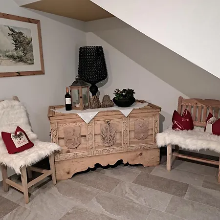 Montec-1 By Interhome Appartement Hippach